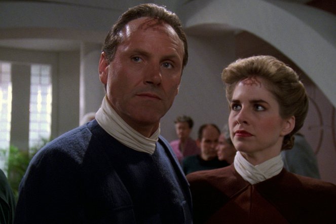 Star Trek: La nueva generación - Man of the People - De la película - Charles Lucia, Stephanie Erb