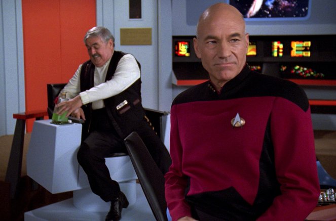 Star Trek: The Next Generation - Relics - Photos - James Doohan, Patrick Stewart
