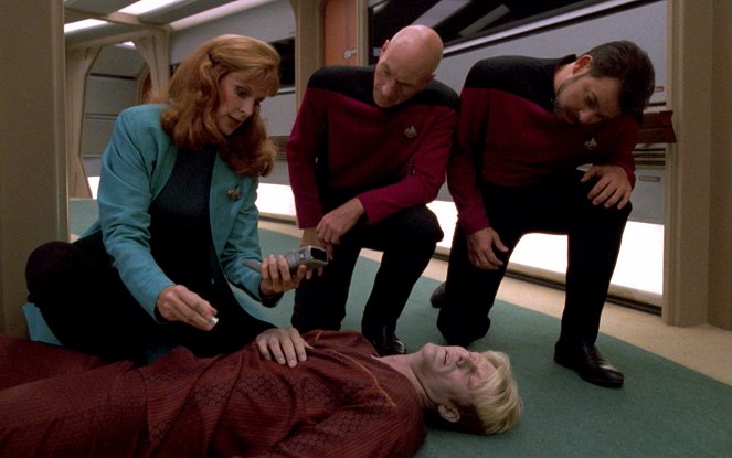 Star Trek - Uusi sukupolvi - Outoja oireita - Kuvat elokuvasta - Gates McFadden, Patrick Stewart, Jonathan Frakes