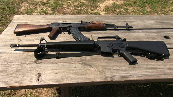 Face to Face: Kalashnikov vs. M16 - A Deadly Duel - Photos