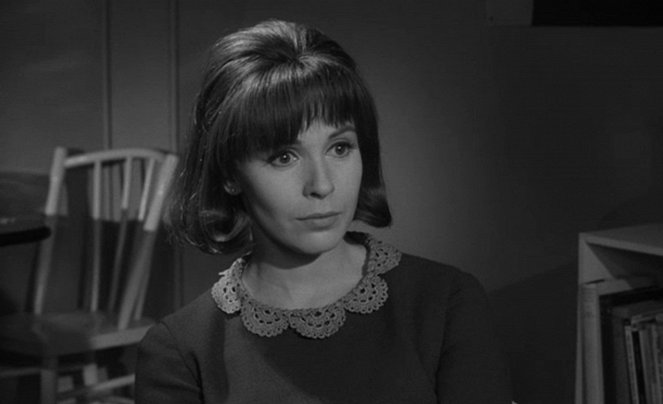 The Spy Who Came In from the Cold - Photos - Claire Bloom