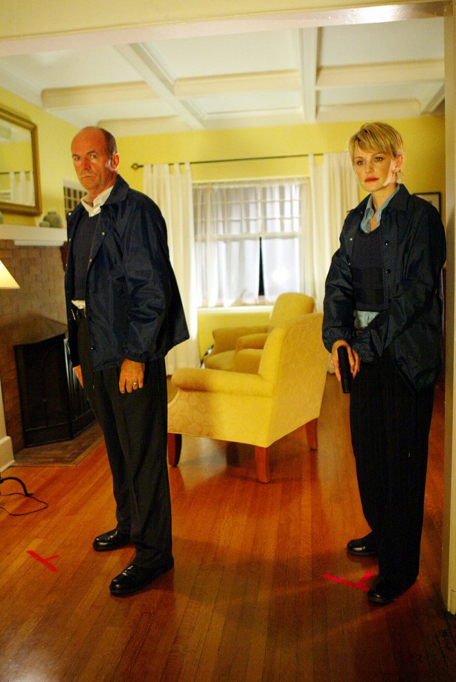 Cold Case - Kein Opfer ist je vergessen - Das Familiengeheimnis - Dreharbeiten - John Finn, Kathryn Morris
