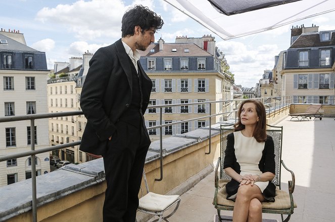 Les Fausses Confidences - Filmfotók - Louis Garrel, Isabelle Huppert