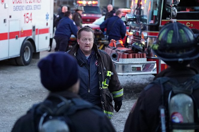 Chicago Fire - Carry Their Legacy - Van film - Christian Stolte