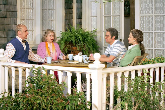 How I Met Your Mother - The Front Porch - Photos - Jason Segel, Alyson Hannigan, Josh Radnor, Cobie Smulders