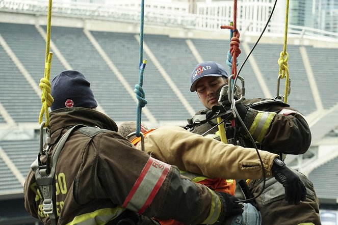 Chicago Fire - 60 Tage - Filmfotos - Taylor Kinney