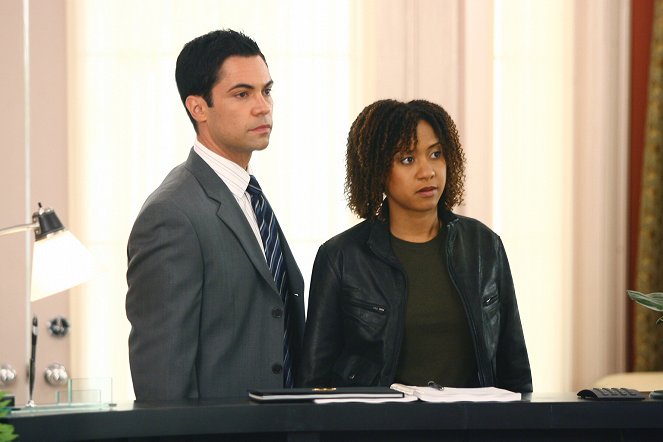 Cold Case : Affaires classées - Trafic inhumain - Film - Danny Pino, Tracie Thoms