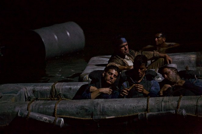 USS Indianapolis: Men of Courage - De la película - Adam Scott Miller