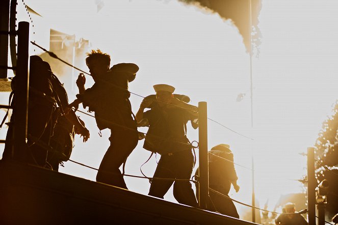 USS Indianapolis: Men of Courage - Kuvat elokuvasta
