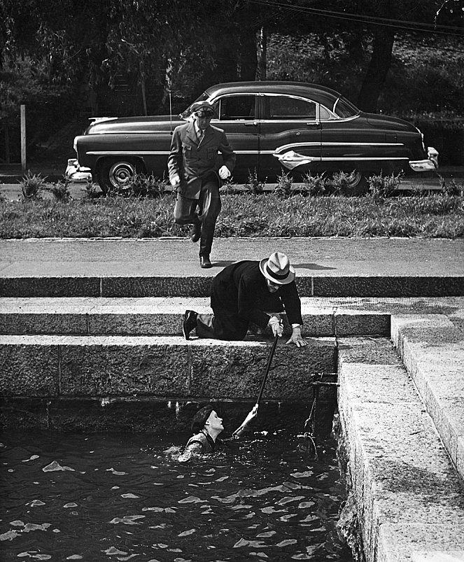 Der Apfel fällt - Filmfotos - Paavo Hukkinen, Valtteri Virmajoki, Toini Vartiainen