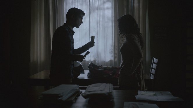 Teen Wolf - A Promise to the Dead - Photos - Tyler Posey, Melissa Ponzio