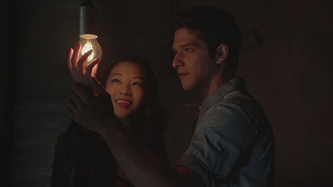 Teen Wolf - A Promise to the Dead - Van film - Arden Cho, Tyler Posey