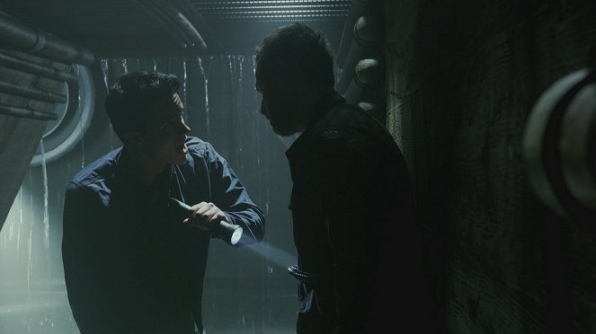 Teen Wolf - A Promise to the Dead - Photos - Ryan Kelley, JR Bourne