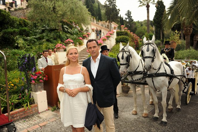Kreuzfahrt ins Glück - Hochzeitsreise nach Sizilien - Filmfotos - Jessica Boehrs, Marcus Grüsser