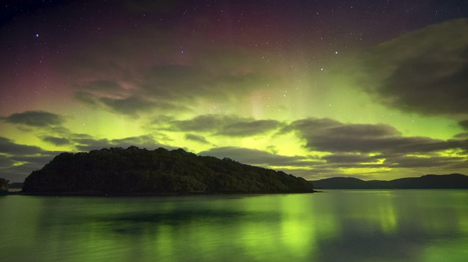 New Zealand: Earth's Mythical Islands - Photos