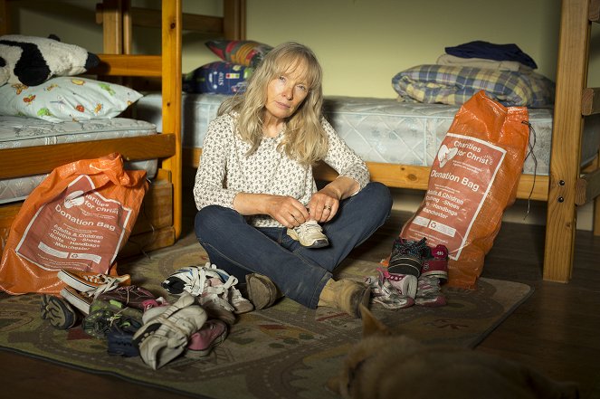 The Leftovers - Crazy Whitefella Thinking - Photos - Lindsay Duncan