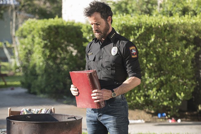 The Leftovers - Season 3 - Das Buch Kevin - Filmfotos - Justin Theroux