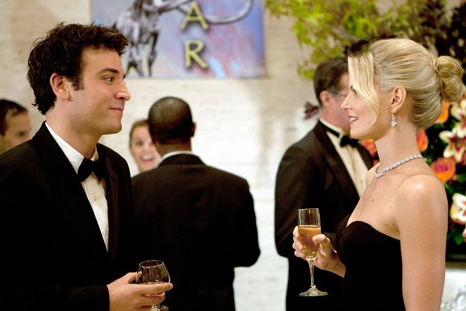 Jak jsem poznal vaši matku - Večer v muzeu - Z filmu - Josh Radnor, Jennifer Morrison