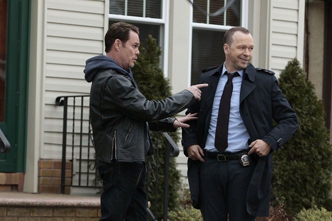 Blue Bloods - Crime Scene New York - Hard Bargain - Photos - Kevin Dillon, Donnie Wahlberg