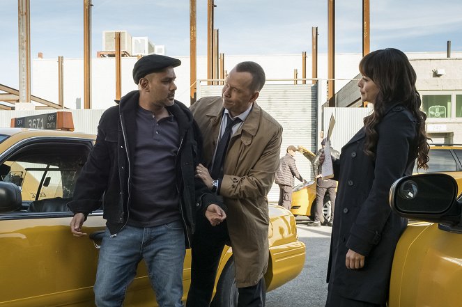 Blue Bloods - Aide-toi, le ciel t'aidera - Film - Donnie Wahlberg, Marisa Ramirez