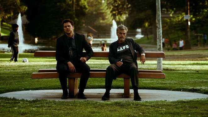 Director's Cut - De la película - Hayes MacArthur, Harry Hamlin