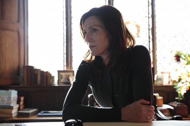 24: Live Another Day - 12:00 p.m.-1:00 p.m. - Van film - Michelle Fairley