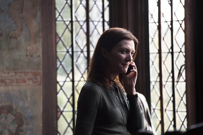 24: Live Another Day - 12:00 p.m.-1:00 p.m. - Van film - Michelle Fairley