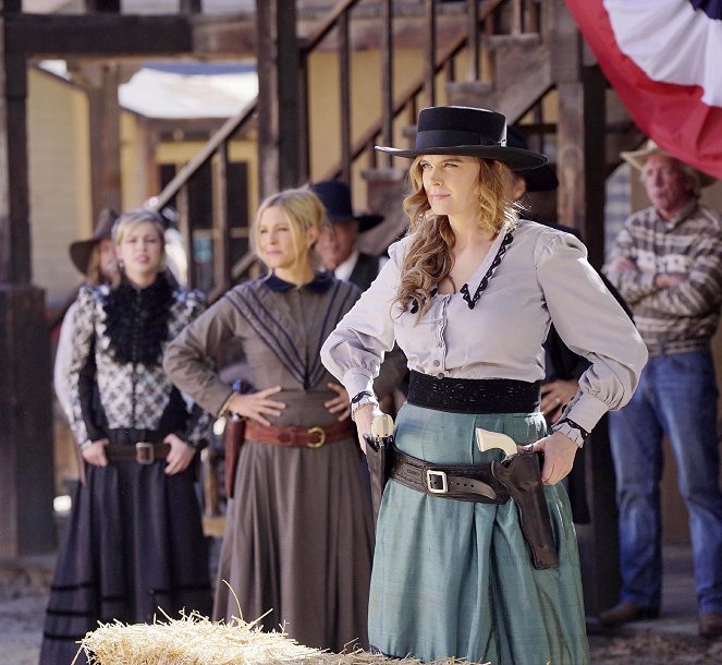 Ossos - The Cowboy in the Contest - Do filme - Emily Deschanel