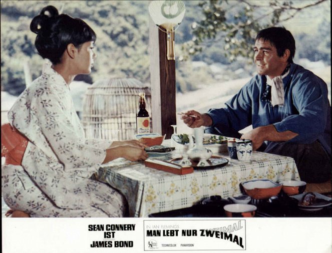 You Only Live Twice - Lobby Cards - Mie Hama, Sean Connery