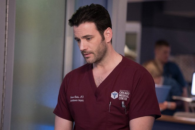 Chicago Med - Season 2 - Deliver Us - Photos - Colin Donnell