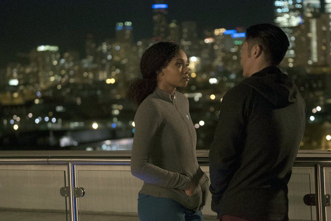 Chicago Med - Białe motyle - Z filmu - Yaya DaCosta