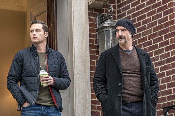 Polícia Chicago - Season 4 - Grasping for Salvation - Z filmu - Jesse Lee Soffer, Elias Koteas