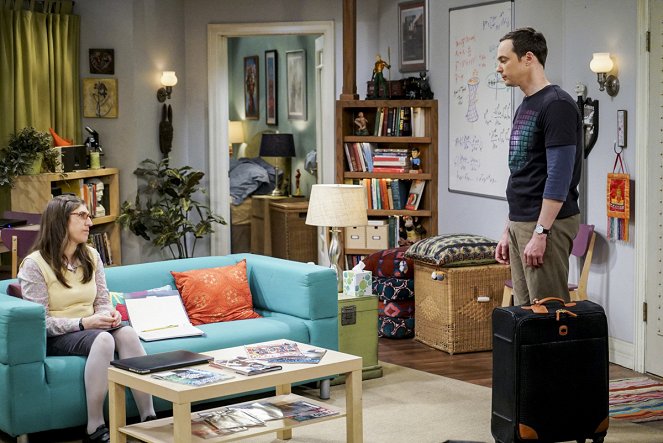 The Big Bang Theory - Season 10 - The Gyroscopic Collapse - Photos - Mayim Bialik, Jim Parsons