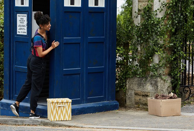 Doctor Who - Knock Knock - Do filme - Pearl Mackie