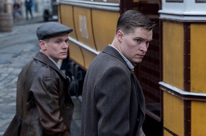 The Man with the Iron Heart - Photos - Jack O'Connell, Jack Reynor