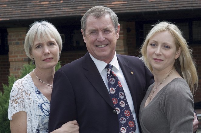 A Midsomer gyilkosságok - Season 10 - Haláltánc - Promóció fotók - Jane Wymark, John Nettles, Laura Howard
