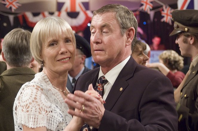 Midsomer Murders - Season 10 - Dance with the Dead - Do filme - Jane Wymark, John Nettles