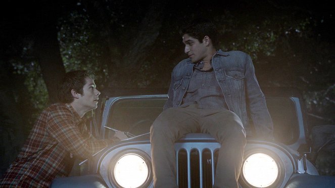 Teen Wolf - Farkasbőrben - Season 5 - Creatures of the Night - Filmfotók - Dylan O'Brien, Tyler Posey