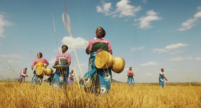 Sing It Loud - Luthers Erben in Tansania - Van film