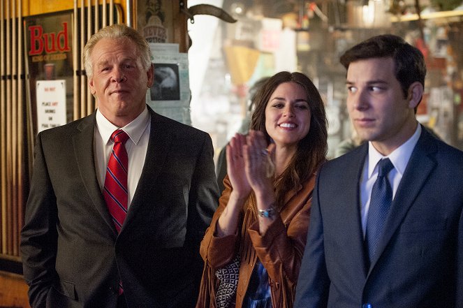 Exprezident Graves - Série 1 - Nothing Can Come of Nothing - Z filmu - Nick Nolte, Callie Hernandez, Skylar Astin