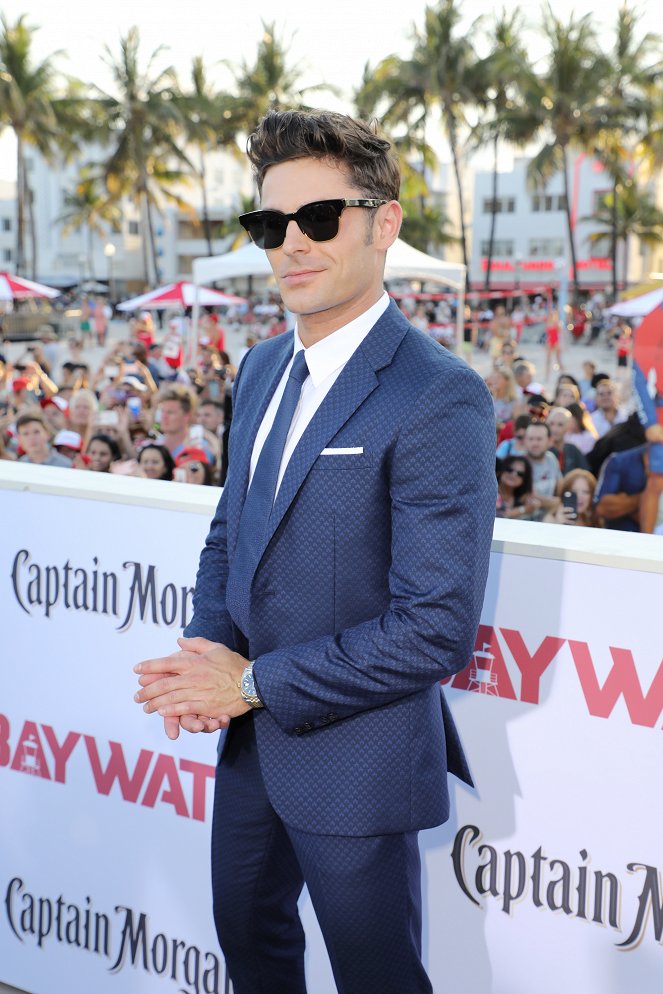 Baywatch - Events - Zac Efron