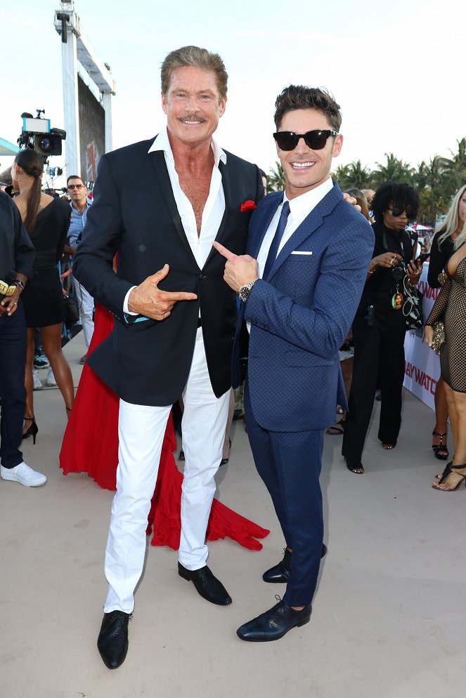 Alerte à Malibu - Events - David Hasselhoff, Zac Efron