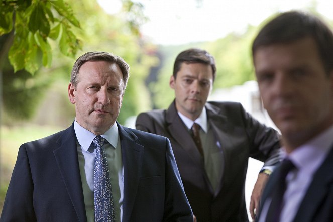 Midsomer Murders - A Rare Bird - Promoción - Neil Dudgeon, Nicholas Boulton, Jason Hughes