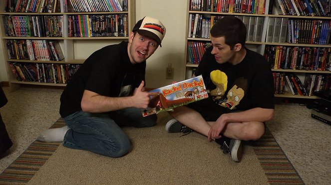 Board James - Photos - James Rolfe, Mike Matei