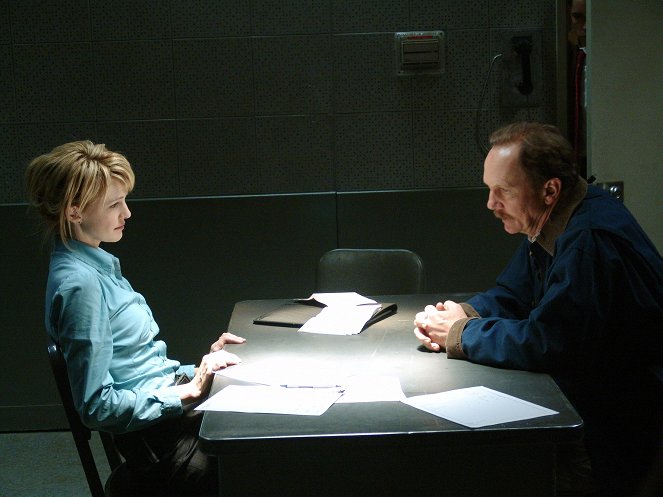 Cold Case : Affaires classées - L'Amour, pas la guerre - Film - Kathryn Morris, Michael O'Neill