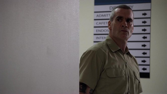 Sons of Anarchy - Season 2 - Small Tears - Photos - Henry Rollins
