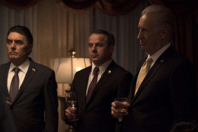 Designated Survivor - Sensacyjna wiadomość - Z filmu