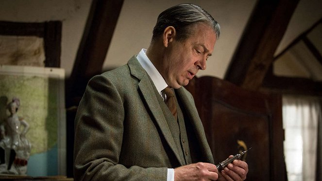 Posledný prípad Sherlocka Holmesa - Z filmu - Roger Allam