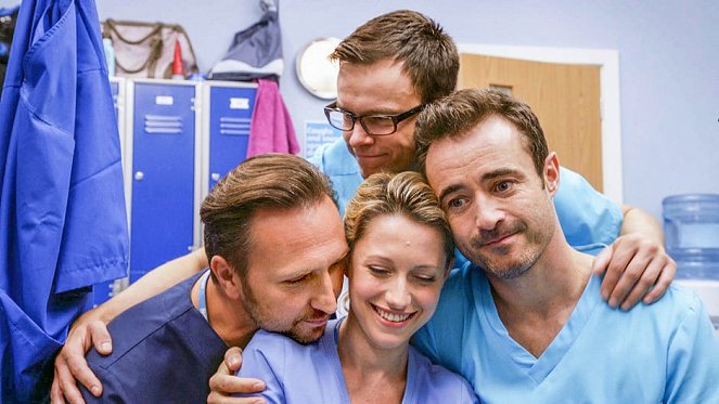 Holby City - Photos