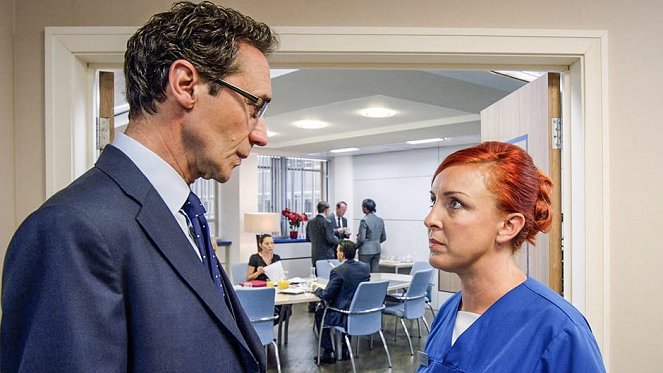 Holby City - Photos